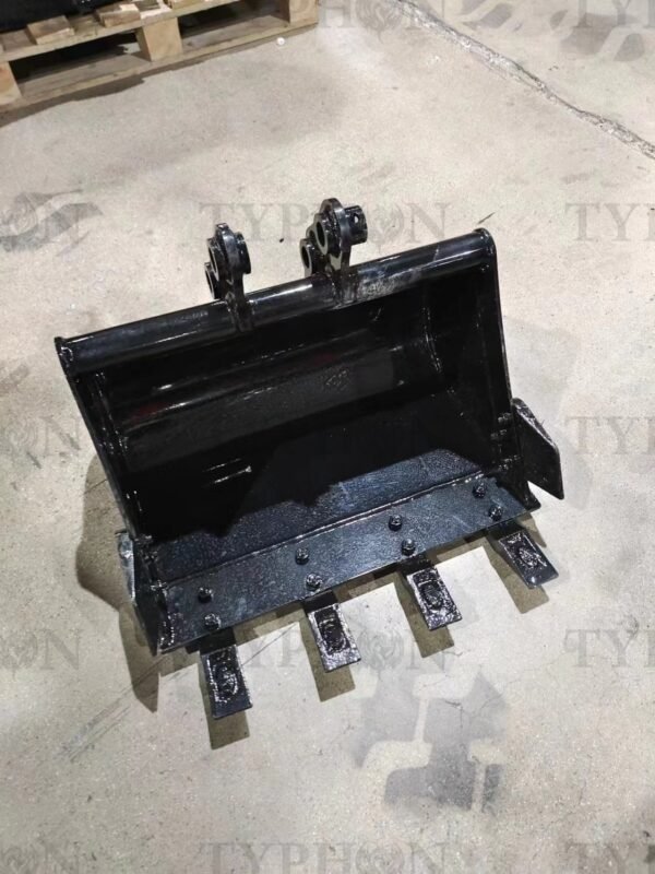 2-3.5-Ton-Mini-Excavator-Attachment-600mm1.jpg