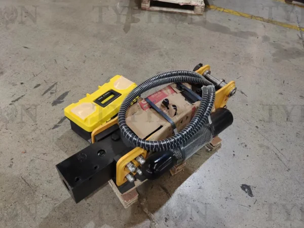 2.5-ton-Mini-Excavator-Attachment4.webp