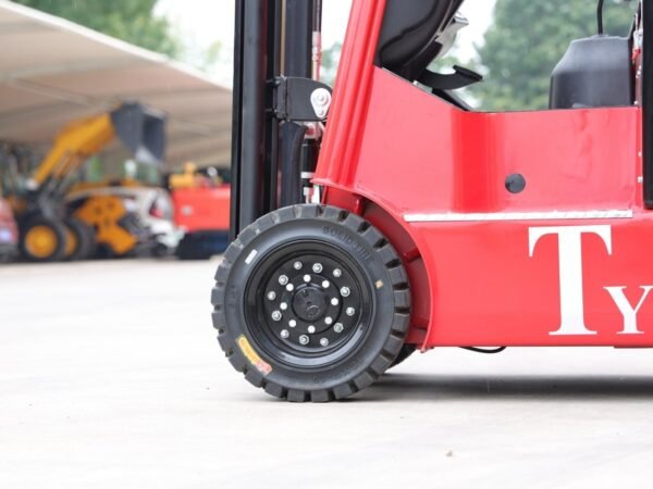 2024-TYPHON-2-Ton-Rated-Capacity-Electric-Forklift5.jpg 2024-TYPHON-2-Ton-Rated-Capacity-Electric-Forklift5.jpg