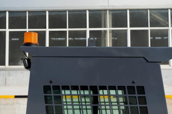 Mini-Skid-Steer-Kubota-D1105-Diesel-3.jpg