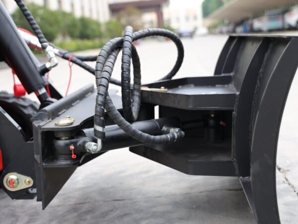 Skid-Steer-Loader-Bull-Dozer-Attachment-USA4.jpg