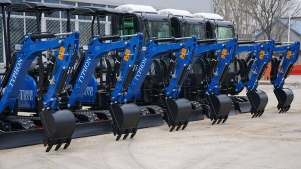 TERROR-XVII-Lux-Mini-Excavator9.jpg