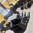 TYPHON-Attachments-Hydraulic-Thumb-Clip5.webp