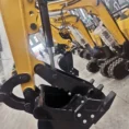 TYPHON-Attachments-Hydraulic-Thumb-Clip6.webp