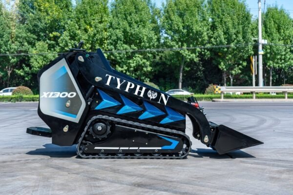 TYPHON-STOMP-X13002-1.jpg TYPHON-STOMP-X13002-1.jpg