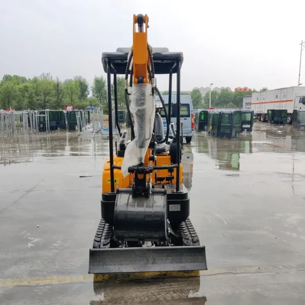 TYPHON-TERROR-XVIII-Mini-Excavator-–-4000lbs-Digger4.webp