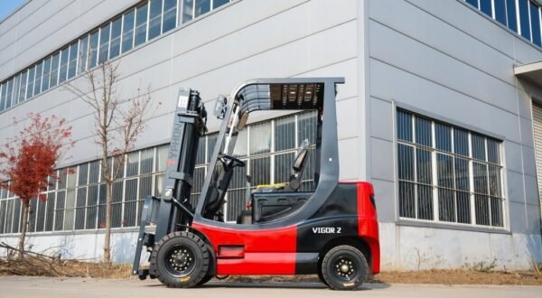 TYPHON-VIGOR-2-Electric-Forklift-2-3.jpg TYPHON-VIGOR-2-Electric-Forklift-2-3.jpg